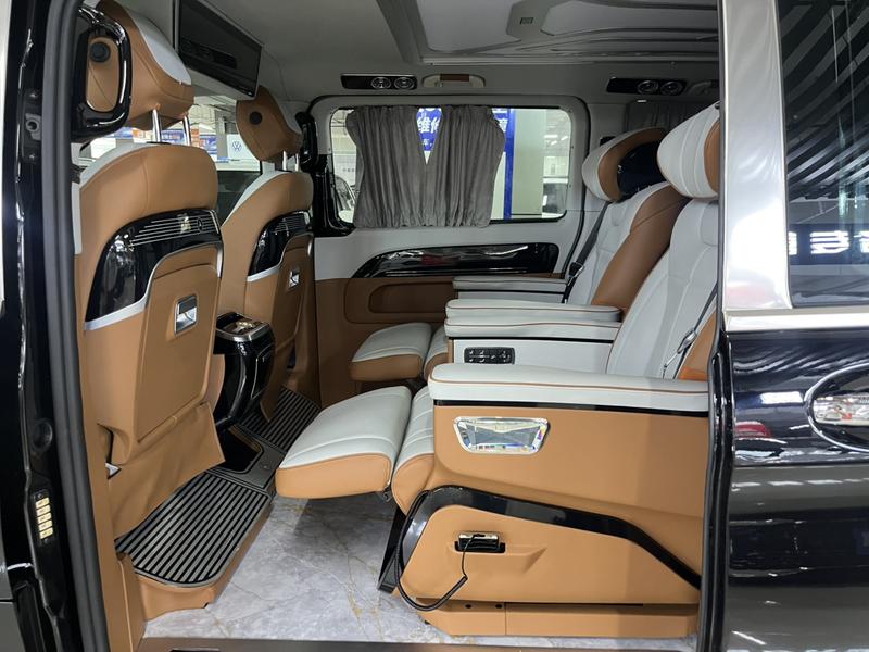 Mercedes-Benz Vito, 2024 — фото 8 из 10
