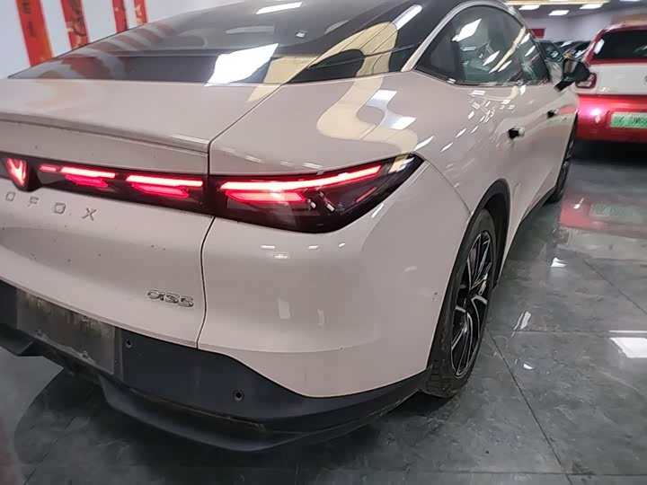 BAIC Arcfox Alpha S5, 2024 — фото 8 из 9