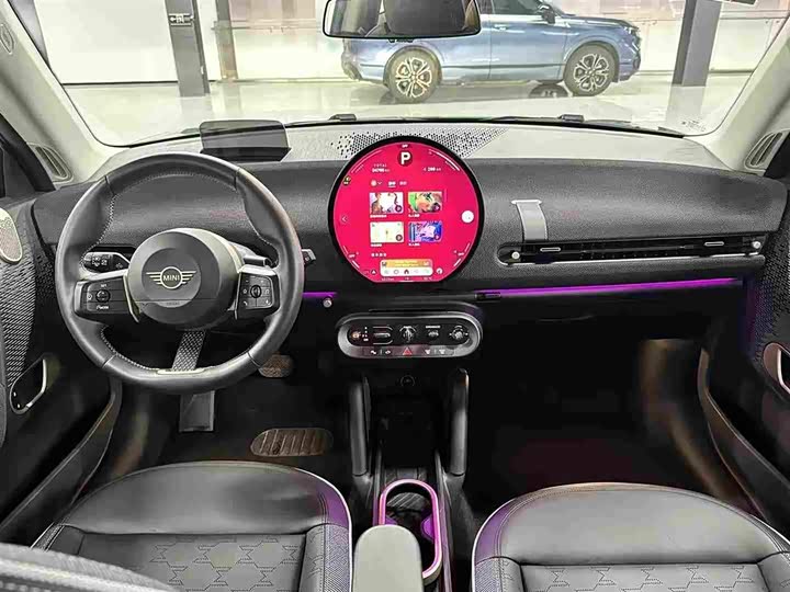 Mini Cooper, 2024 — фото 9 из 9