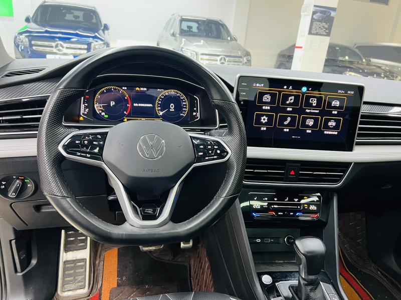 Volkswagen Tiguan L Pro, 2023 — фото 11 из 12