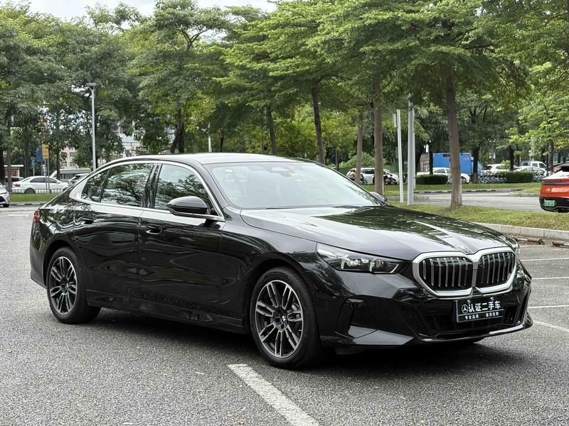 BMW 5 Series, 2026 — фото 3 из 12