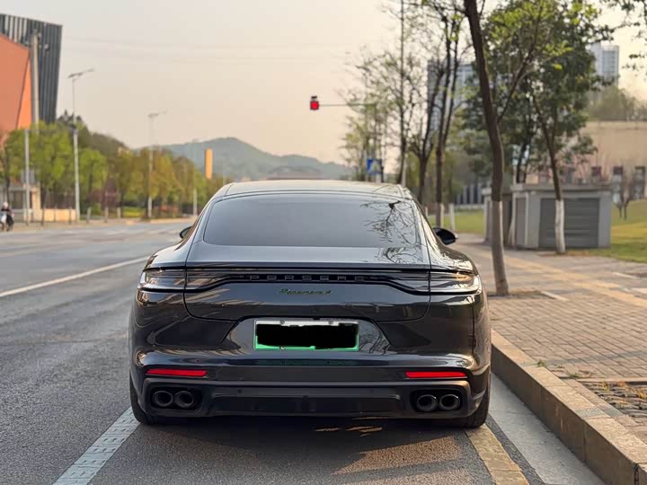 Porsche Panamera Hybrid, 2023 — фото 5 из 12