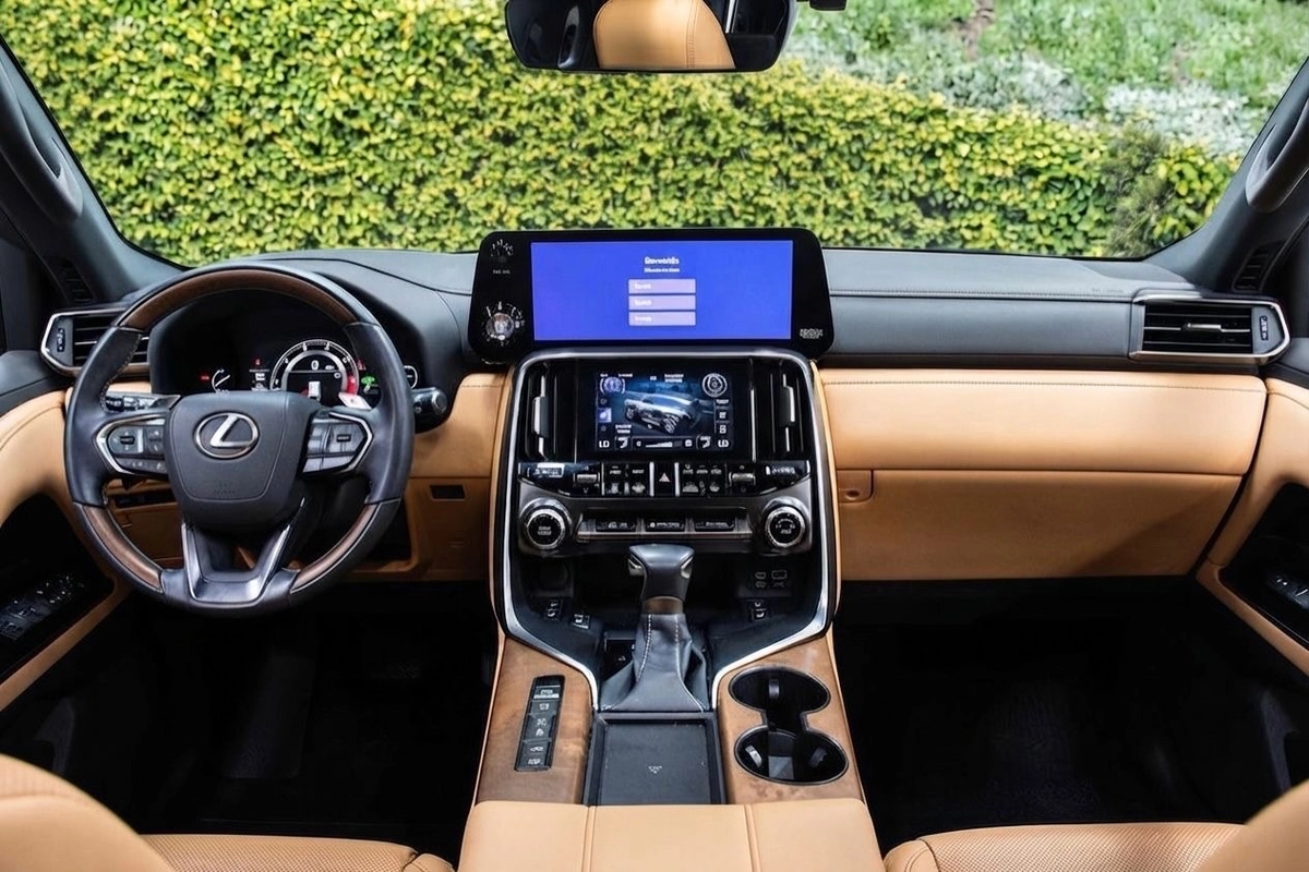 Lexus LX, 2022 — фото 8 из 12