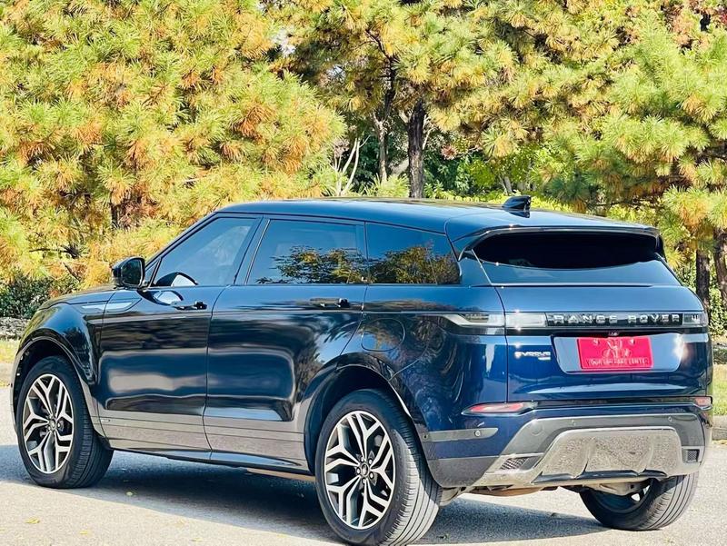 Land Rover Range Rover Evoque L Hybrid, 2022 — фото 4 из 12