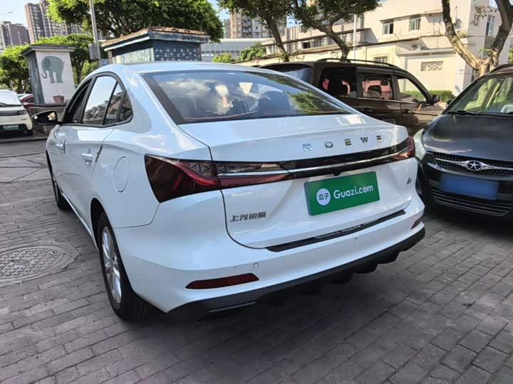 Roewe i5, 2025 — фото 5 из 9
