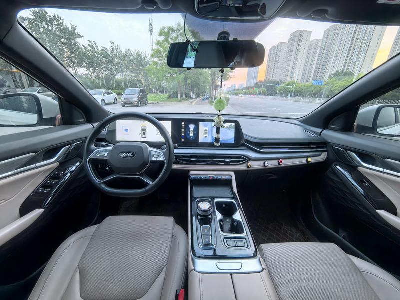 JAC QX Hybrid, 2023 — фото 7 из 11