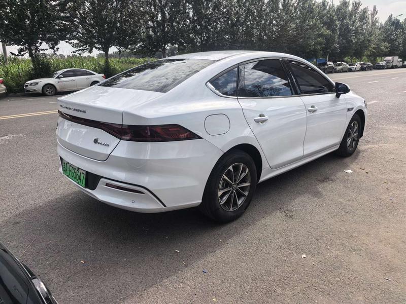 BYD Qin Plus, 2024 — фото 5 из 10