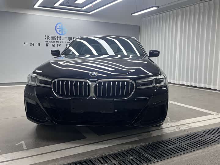 BMW 5 Series, 2023 — фото 2 из 9
