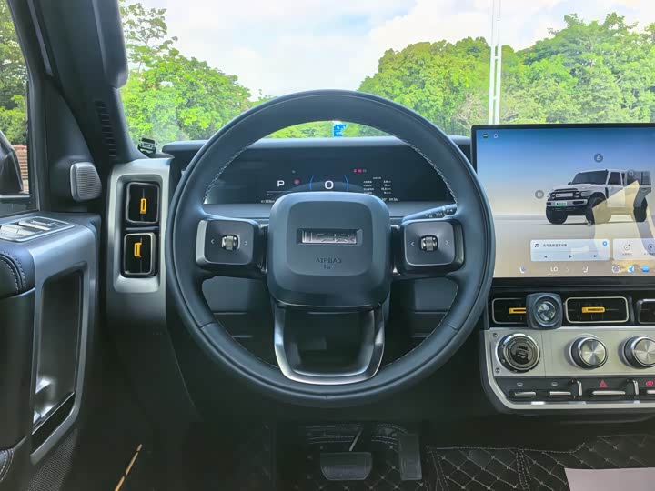 Chery iCar V23, 2026 — фото 8 из 9