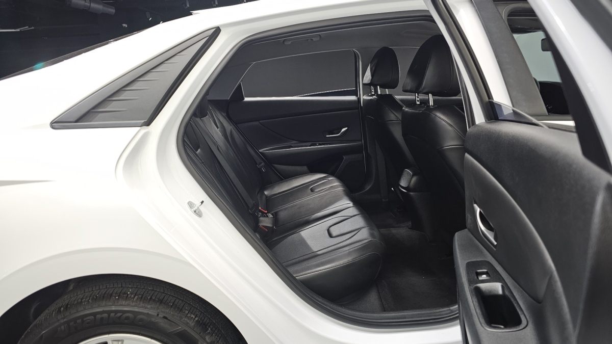 Hyundai Avante, 2022 — фото 11 из 12