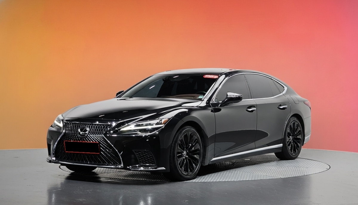 Lexus LS, 2022 — купить в Липецке под ключ