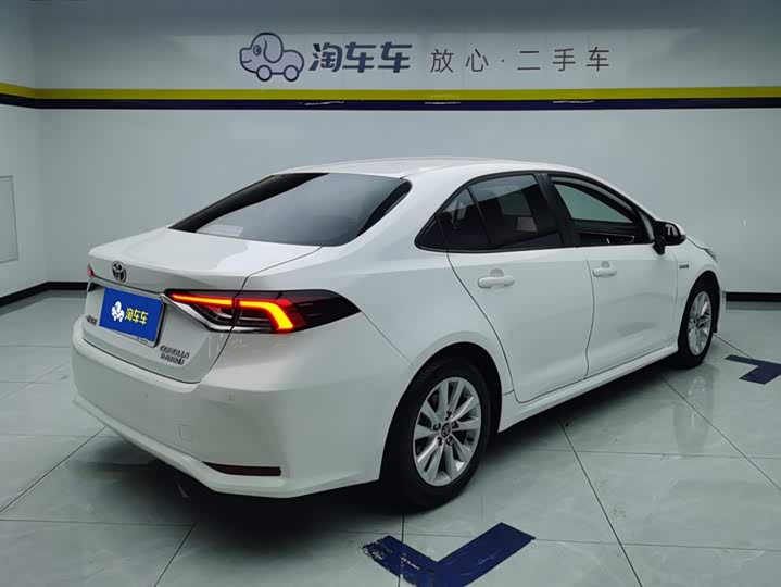 Toyota Corolla, 2023 — фото 3 из 9