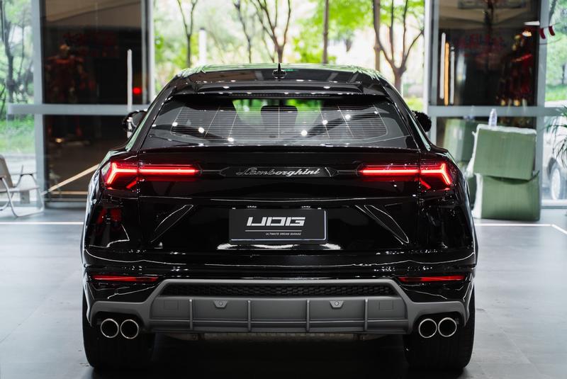 Lamborghini Urus, 2022 — фото 5 из 12