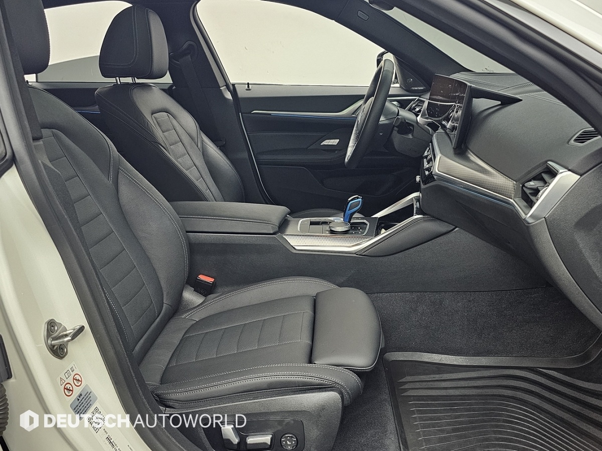 BMW i4, 2022 — фото 10 из 12