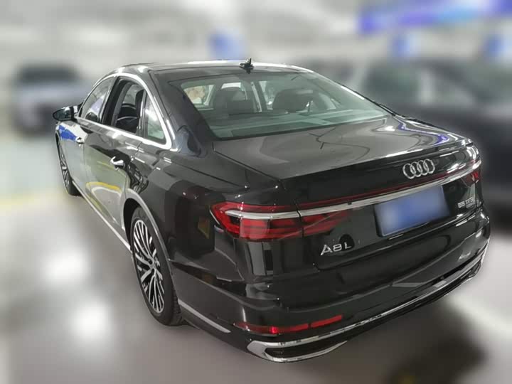 Audi A8, 2023 — фото 9 из 9