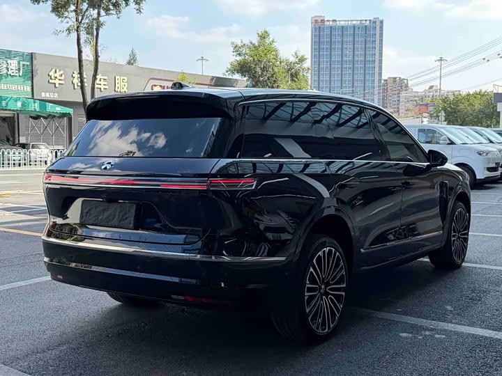 Nio ES8, 2025 — фото 9 из 9