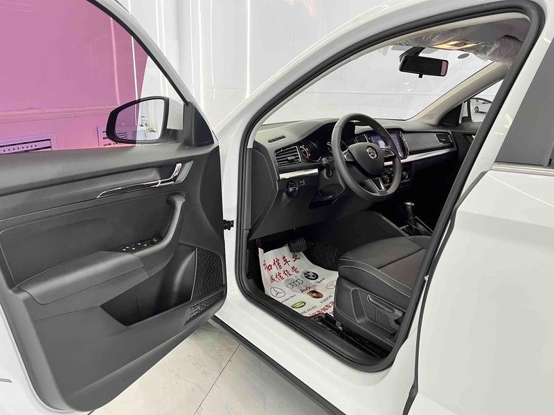 Skoda Kamiq, 2023 — фото 11 из 12