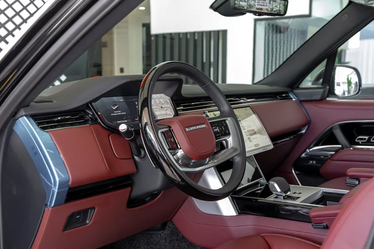 Land Rover Range Rover, 2026 — фото 10 из 10