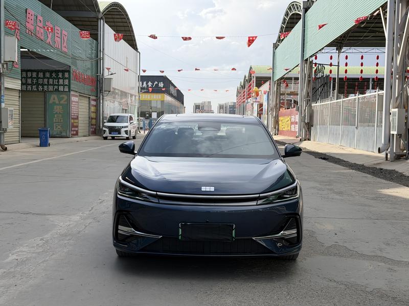 Geely Galaxy A7, 2025 — фото 2 из 12