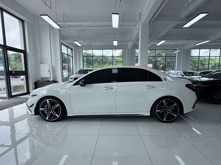 Mercedes-Benz A-Class AMG, 2025 — фото 4 из 9