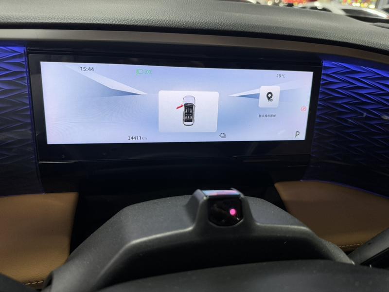 Geely Galaxy L7, 2023 — фото 10 из 12