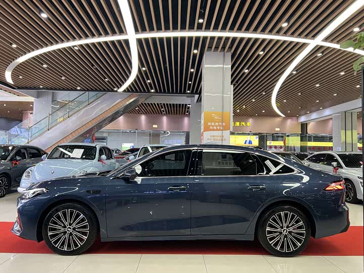 Geely Galaxy A7, 2025 — фото 6 из 9