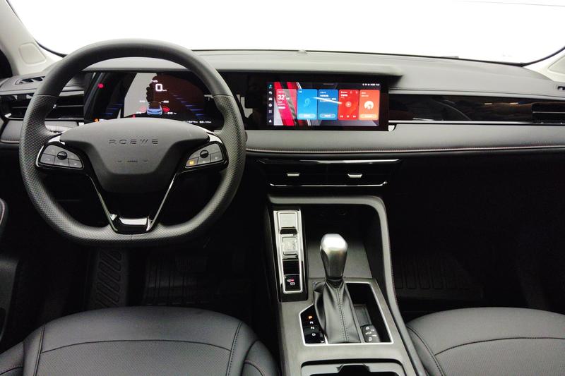 Roewe i5, 2024 — фото 9 из 12