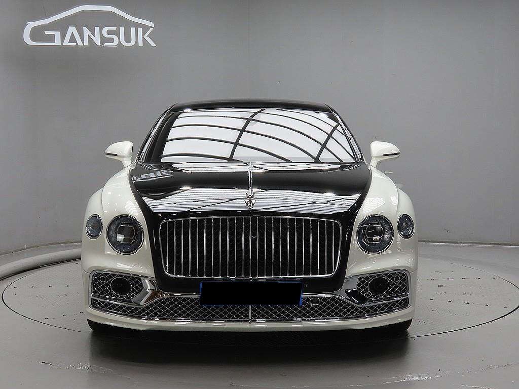 Bentley Flying Spur, 2021 — купить в Казани под ключ