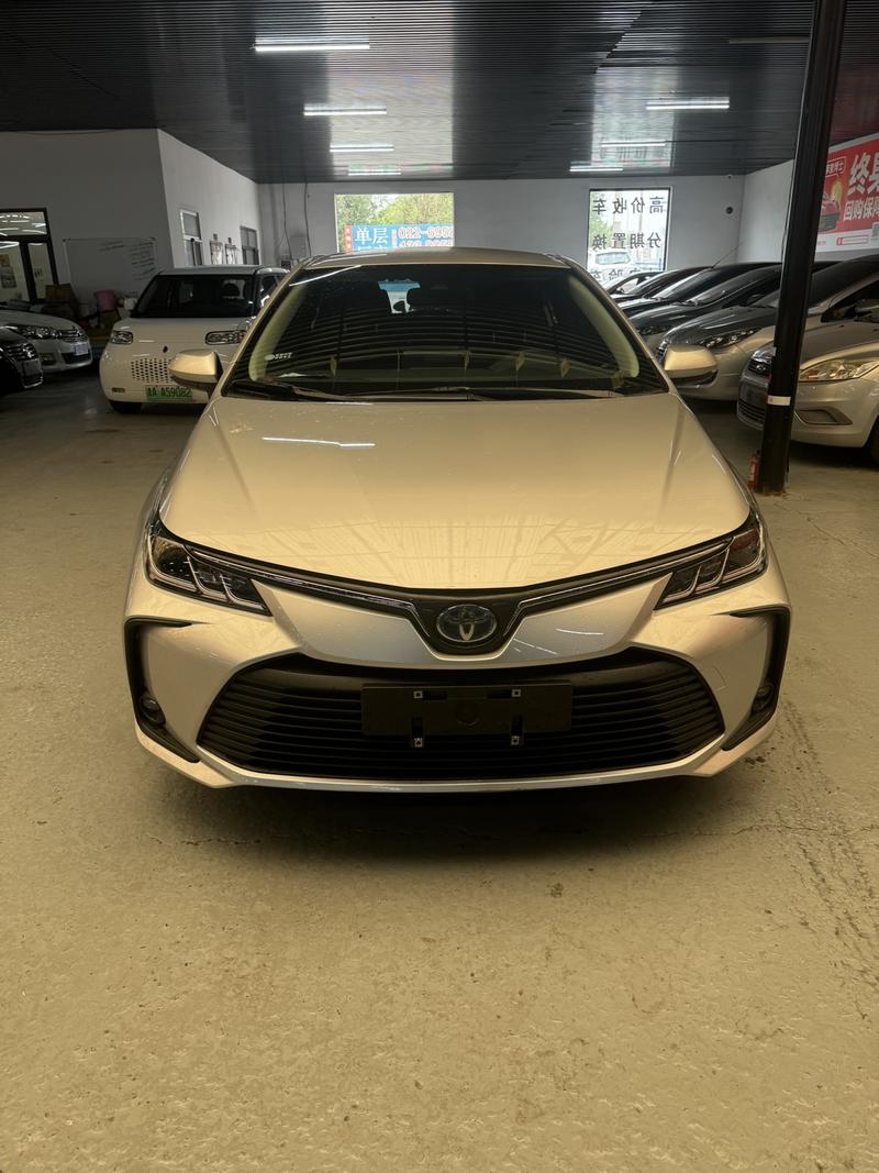 Toyota Corolla, 2022 — фото 2 из 8