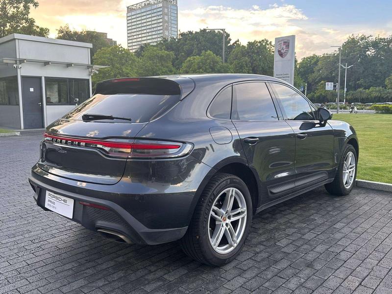 Porsche Macan, 2023 — фото 5 из 11
