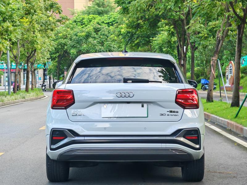 Audi Q2L e-tron, 2022 — фото 6 из 12