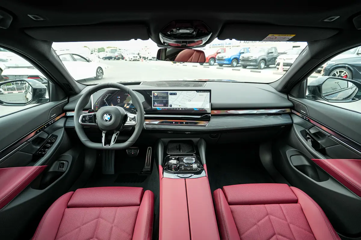 BMW 5-Series, 2026 — фото 7 из 10