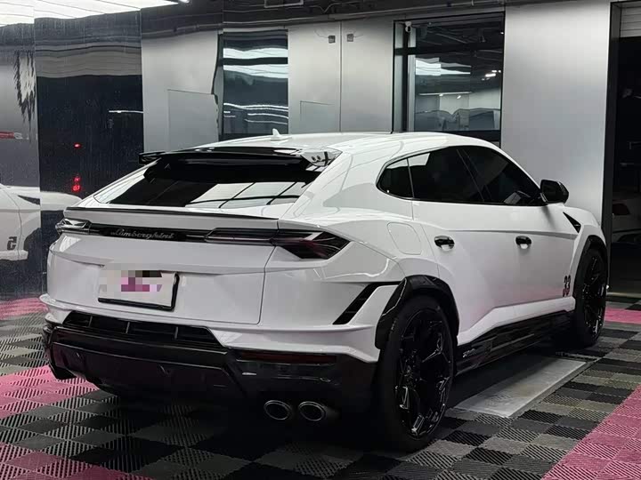Lamborghini Urus, 2023 — фото 3 из 9
