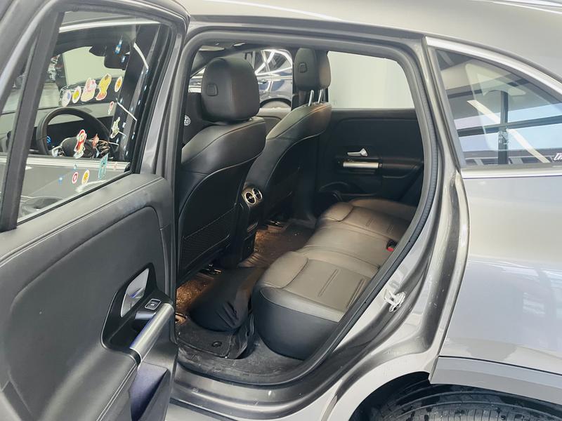 Mercedes-Benz EQA, 2023 — фото 8 из 10