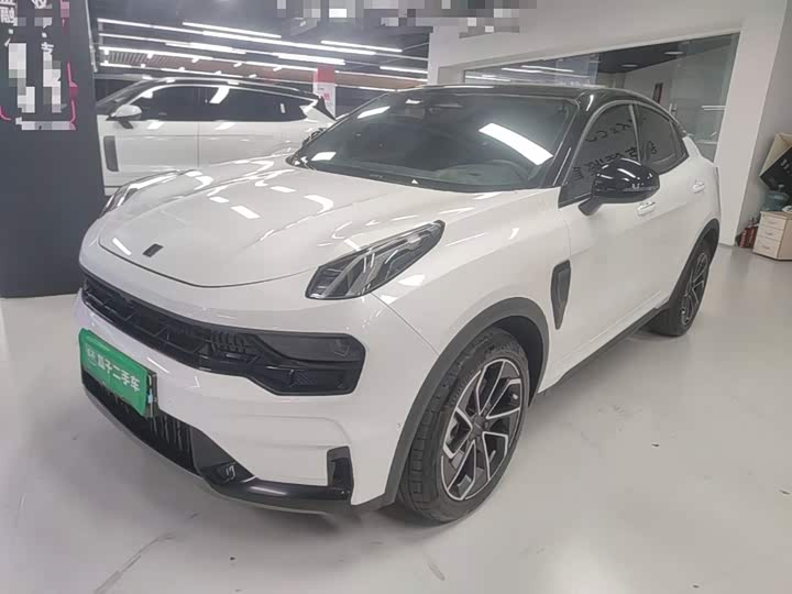 Lynk & Co 05 EM-P Hybrid, 2023 — фото 2 из 9