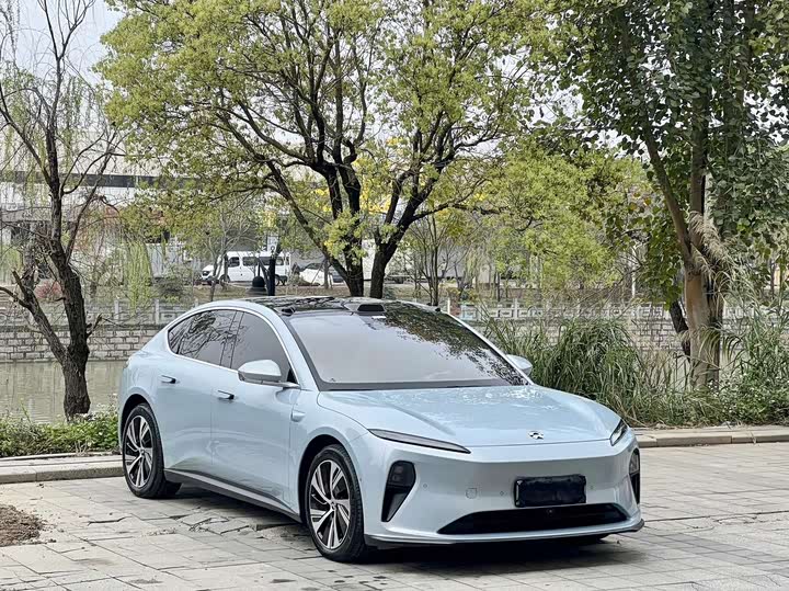 Nio ET5, 2023 — фото 3 из 9