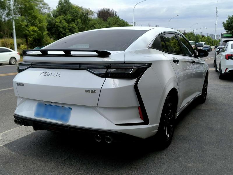 Dongfeng Aeolus Yixuan, 2022 — фото 6 из 9