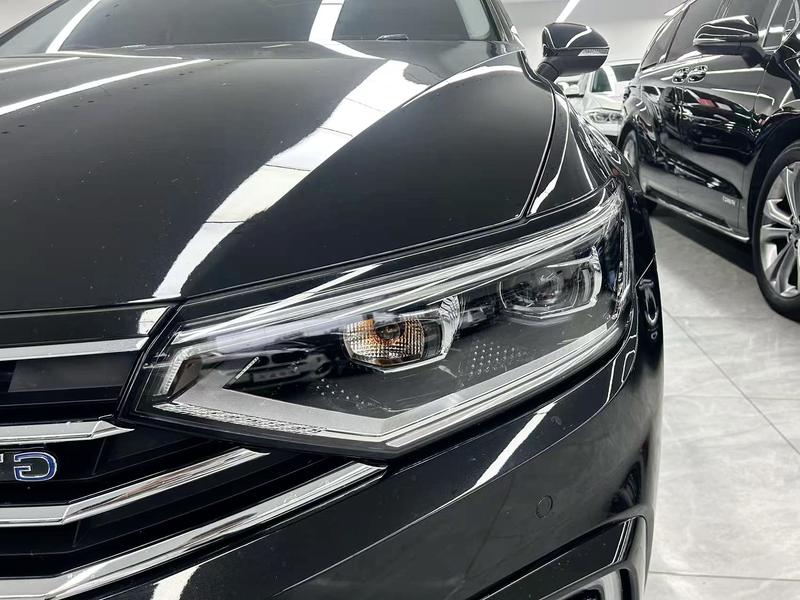 Volkswagen Magotan GTE Hybrid, 2023 — фото 7 из 12