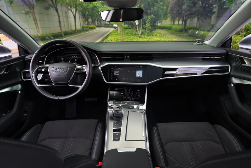 Audi A7L, 2023 — фото 7 из 12