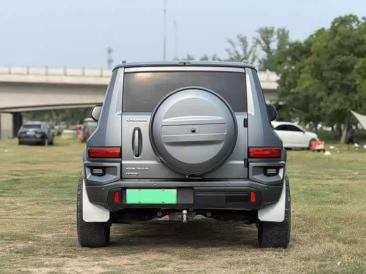 Tank 700 Hybrid, 2024 — фото 8 из 9