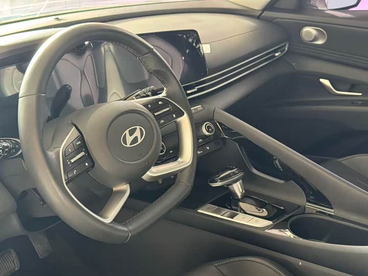 Hyundai Elantra N line, 2023 — фото 9 из 9