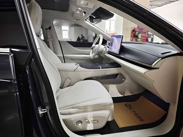 Buick Electra L7, 2025 — фото 7 из 9