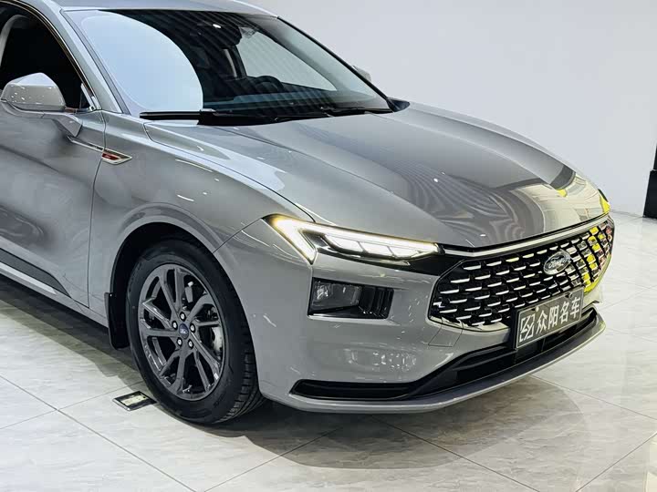 Ford Mondeo, 2025 — фото 5 из 9