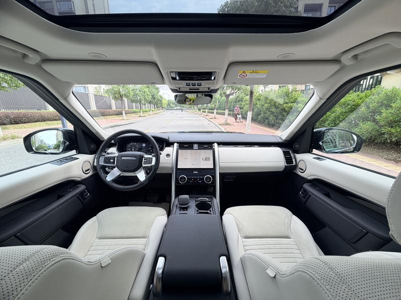 Land Rover Discovery, 2024 — фото 7 из 12