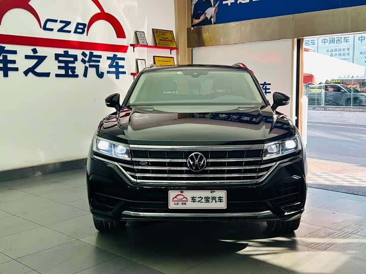 Volkswagen Touareg, 2023 — фото 2 из 9