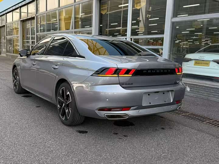 Peugeot 508, 2024 — фото 7 из 9
