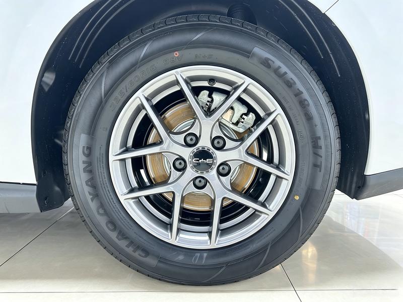 BYD Seal 06 Hybrid/EV, 2026 — фото 11 из 12