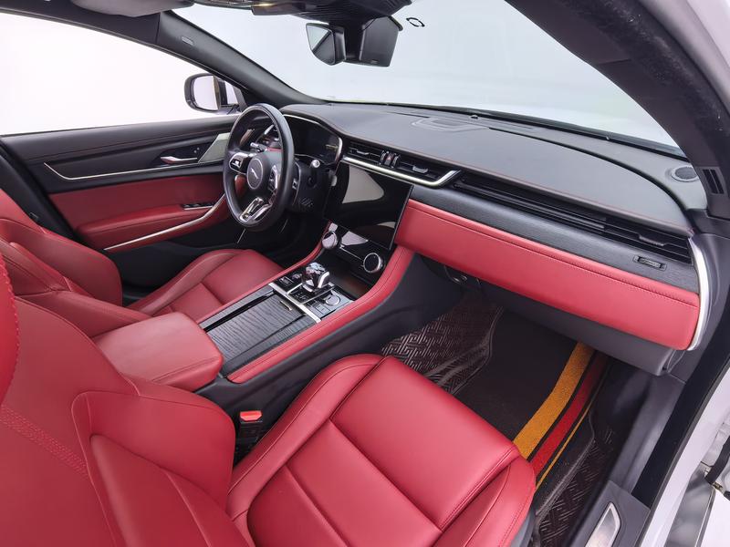 Jaguar XF L, 2022 — фото 11 из 12