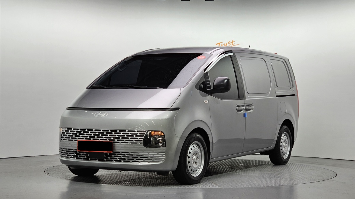 Hyundai Staria, 2024 — купить в Санкт-Петербурге под ключ