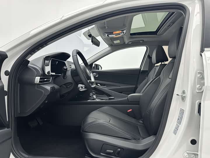 Hyundai Elantra N line, 2023 — фото 5 из 9